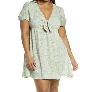 BP. Women’s Plus Size V-neck Tie Front Dress In Blue Multi Maisey Ditsy Size 3X